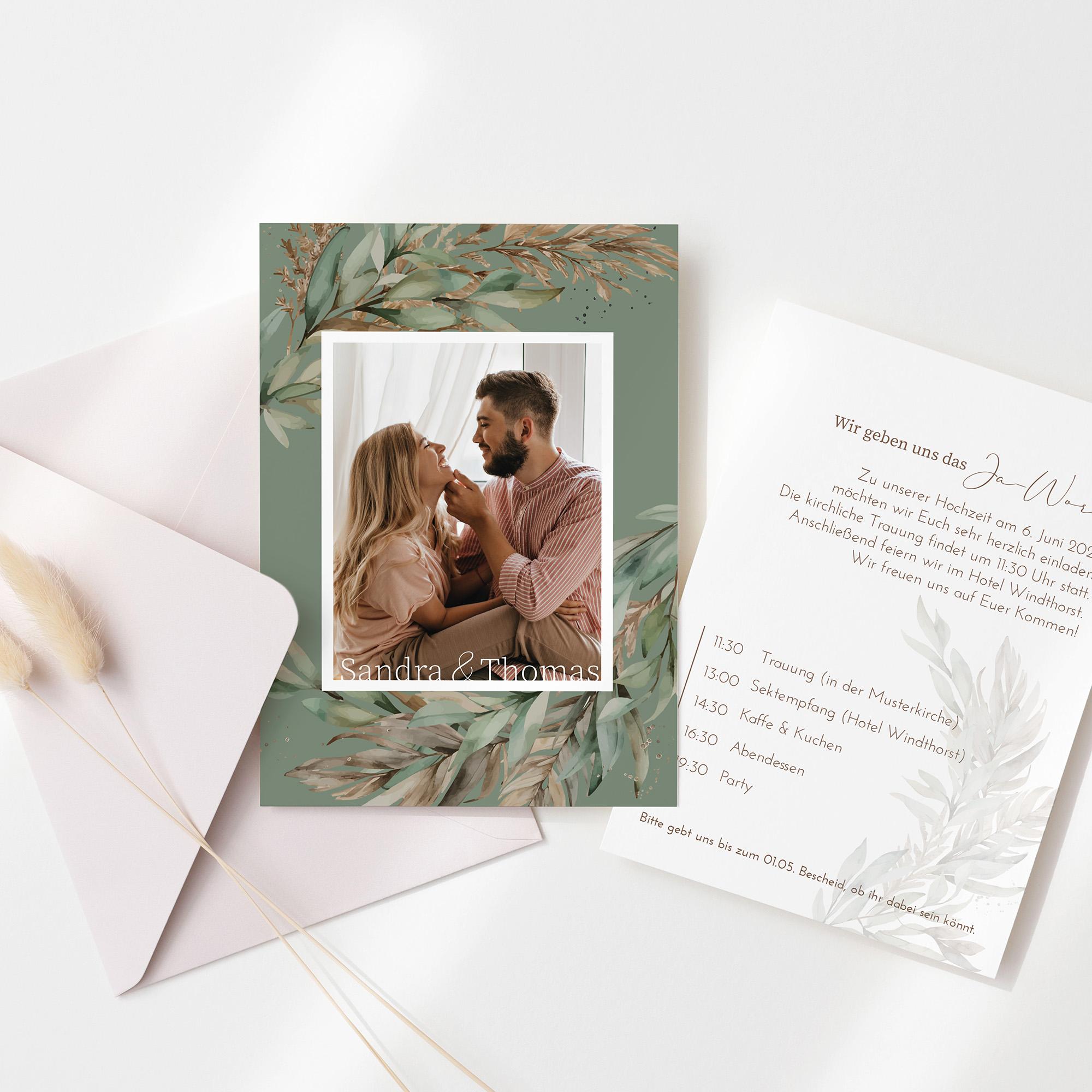 Postkarte DIN A6 im Hochformat - Boho "rooted together"